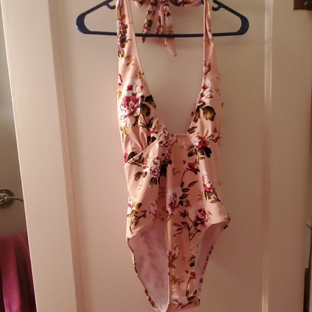 One piece swimsuit